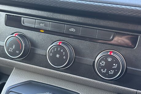 Volkswagen Transporter T30 150 ps DSG Lwb Highline Panel Van - Adaptive Cruise Control 20