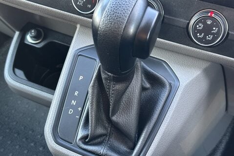 Volkswagen Transporter T30 150 ps DSG Lwb Highline Panel Van - Adaptive Cruise Control 34