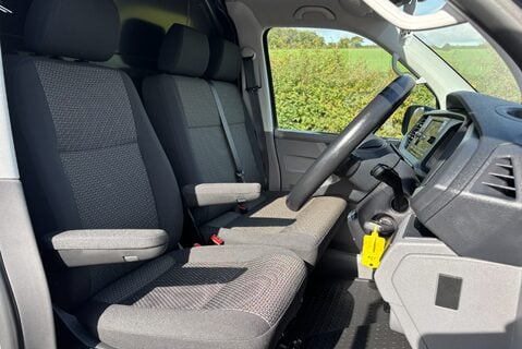 Volkswagen Transporter T30 150 ps DSG Lwb Highline Panel Van - Adaptive Cruise Control 4