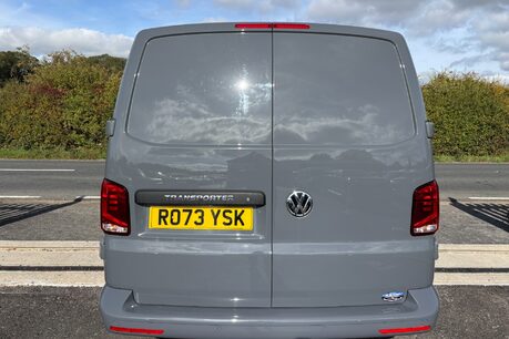 Volkswagen Transporter T30 150 ps DSG Lwb Highline Panel Van - Adaptive Cruise Control 13