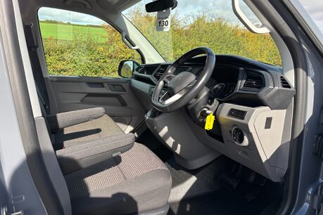 Volkswagen Transporter T30 150 ps DSG Lwb Highline Panel Van - Adaptive Cruise Control 19