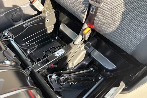 Volkswagen Transporter T30 150 ps DSG Lwb Highline Panel Van - Adaptive Cruise Control 16