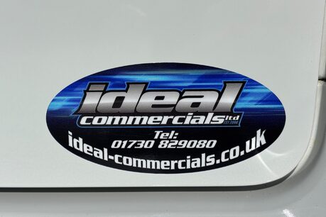 Vauxhall Combo L2H1 2300 100 ps Sportive Panel Van 14