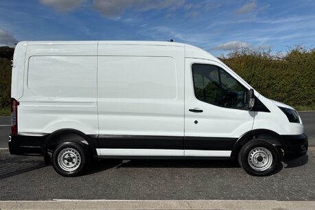 Ford Transit 310 L2 H2 Leader with Air Con / Sat Nav / Heated Seats 11