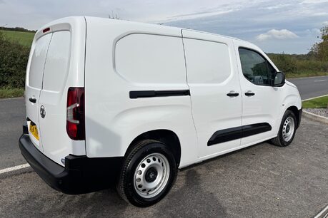 Vauxhall Combo L2H1 2300 Prime XL - Very Low Miles 3