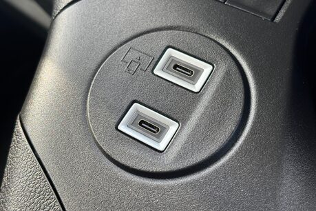 Vauxhall Combo L2H1 2300 Prime XL - Sat Nav 34