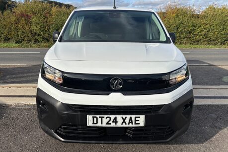 Vauxhall Combo L2H1 2300 Prime XL - Sat Nav 8
