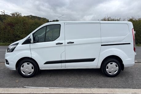 Ford Transit Custom 320 L1 Trend 130 ps Panel Van - Sat Nav / Air Con / Adaptive Cruise 8