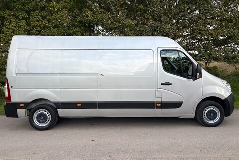 Vauxhall Movano L3H2 F3500 130ps Panel Van - Air Con & Sat Nav 10