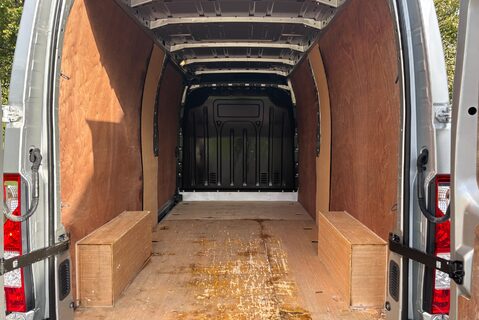 Vauxhall Movano L3H2 F3500 130ps Panel Van - Air Con & Sat Nav 13