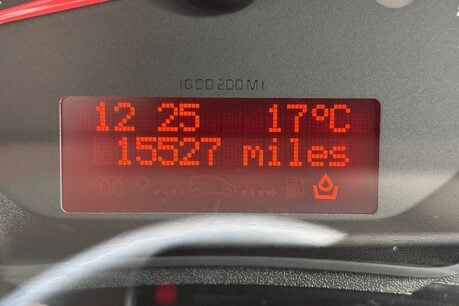 Vauxhall Movano F3500 L2 H1 125 ps Dropside Truck - Air Con - Ex MOD 36