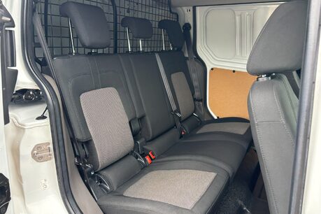 Ford Transit Connect 220 Leader DCIV Selectshift Auto - Sat Nav / 5 Seats / Rear Camera 21