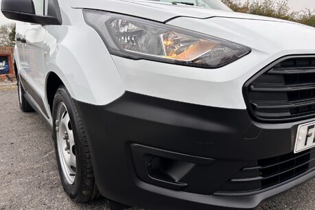 Ford Transit Connect 220 Leader DCIV Selectshift Auto - Sat Nav / 5 Seats / Rear Camera 27