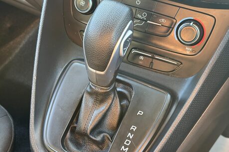 Ford Transit Connect 220 Leader DCIV Selectshift Auto - Sat Nav / 5 Seats / Rear Camera 41
