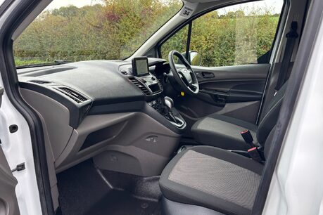 Ford Transit Connect 220 Leader DCIV Selectshift Auto - Sat Nav / 5 Seats / Rear Camera 18