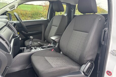 Ford Ranger XL 170 ps Super Cab 4x4 Pickup - Tonneau Cover - Air Con 31