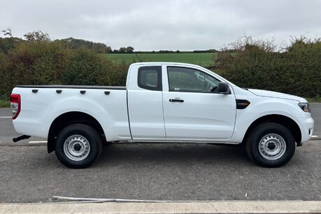 Ford Ranger XL 170 ps Super Cab 4x4 Pickup - Tonneau Cover - Air Con 10