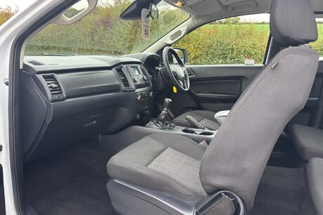 Ford Ranger XL 170 ps Super Cab 4x4 Pickup - Tonneau Cover - Air Con 18