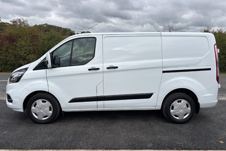 Ford Transit Custom 320 L1 Trend 130 ps Panel Van - Air Con / Twin Side Loading Doors 8