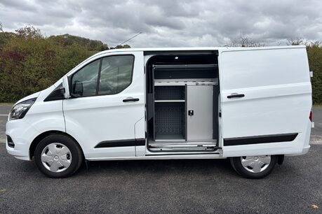 Ford Transit Custom 320 L1 Trend 130 ps Panel Van - Air Con / Twin Side Loading Doors 9
