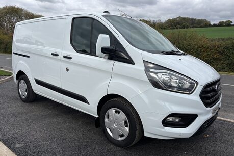 Ford Transit Custom 320 L1 Trend 130 ps Panel Van - Air Con / Twin Side Loading Doors 5
