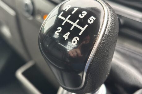 Ford Transit 350 Srw L2 130 ps Single Cab Tipper - Air Con / Tow Axle / Rear Camera 41