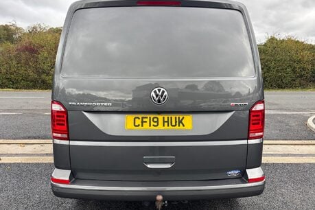 Volkswagen Transporter T32 204 ps Tdi Highline 4Motion DSG Panel Van - Factory Diff Lock 13