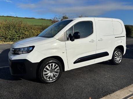 Peugeot Partner 102ps BlueHdi Asphalt L1 Panel Van 