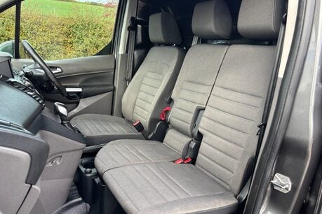 Ford Transit Connect 200 L1 Limited 120 ps Selectshift Panel Van 28