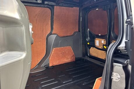 Ford Transit Connect 200 L1 Limited 120 ps Selectshift Panel Van 10