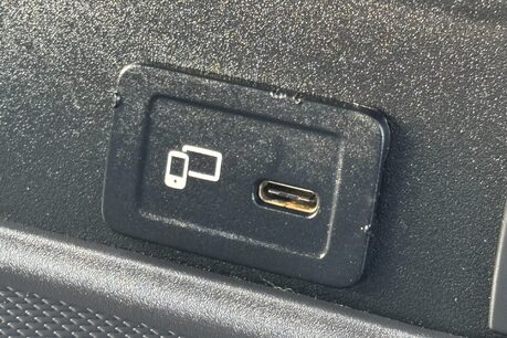 Mercedes-Benz Sprinter 316 Cdi Mwb Lr 4x4 Workshop Van 33