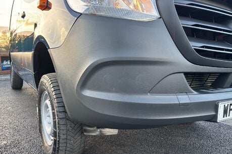 Mercedes-Benz Sprinter 316 Cdi Mwb Lr 4x4 Workshop Van 26