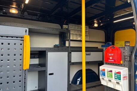 Mercedes-Benz Sprinter 316 Cdi Mwb Lr 4x4 Workshop Van 10