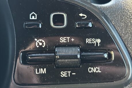 Mercedes-Benz Sprinter 316 Cdi Mwb Lr 4x4 Workshop Van 35