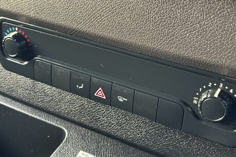 Mercedes-Benz Sprinter 316 Cdi Mwb Lr 4x4 Workshop Van 22