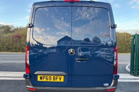 Mercedes-Benz Sprinter 316 Cdi Mwb Lr 4x4 Workshop Van 13