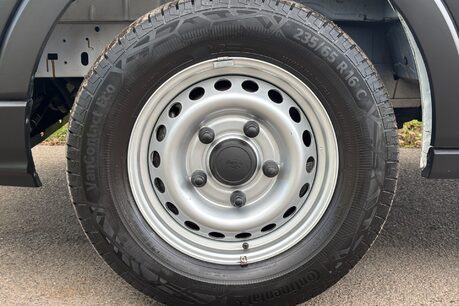 Ford Transit 350 Srw L4 130 ps Luton with Tail Lift - Air Conditioning 38