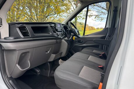 Ford Transit 350 Srw L4 130 ps Luton with Tail Lift - Air Conditioning 16
