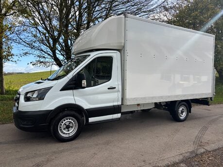 Ford Transit 350 Srw L4 130 ps Luton with Tail Lift - Air Conditioning