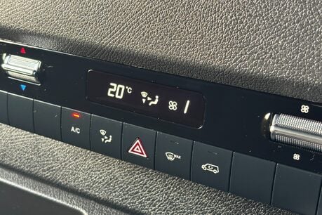 Mercedes-Benz Sprinter 315 Cdi Premium Mwb Lr Panel Van 23