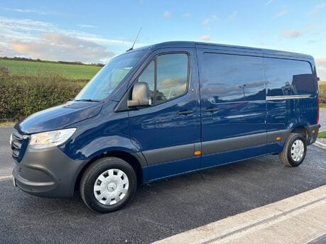 Mercedes-Benz Sprinter 315 Cdi Premium Mwb Lr Panel Van 
