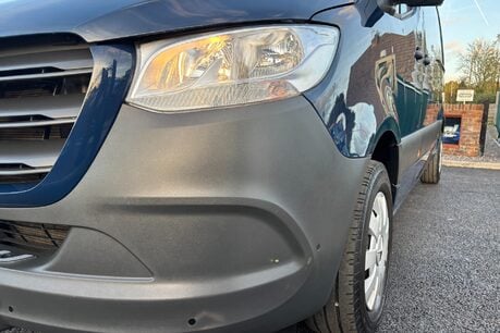 Mercedes-Benz Sprinter 315 Cdi Premium Mwb Lr Panel Van 26