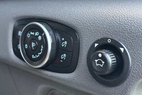 Ford Transit 350 L3 H2 130 ps Trend Double Cab in Van - Air Con 39