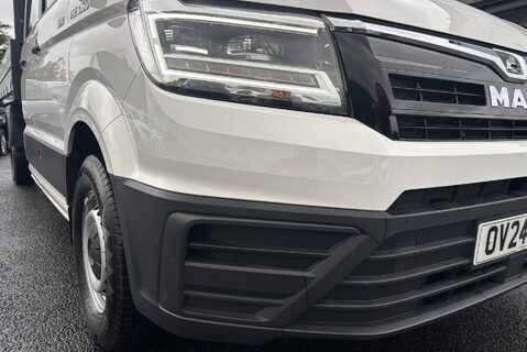 MAN TGE 3.180 DSG 4Motion Crew Cab Tipper - Air Con / LED Headlights 25