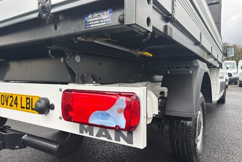 MAN TGE 3.180 DSG 4Motion Crew Cab Tipper - Air Con / LED Headlights 27