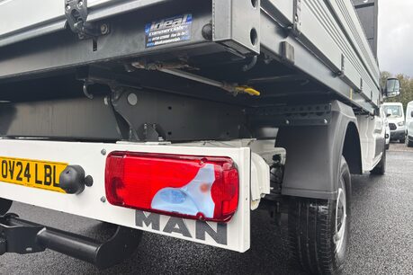 MAN TGE 3.180 DSG 4Motion Crew Cab Tipper - Air Con / LED Headlights 27