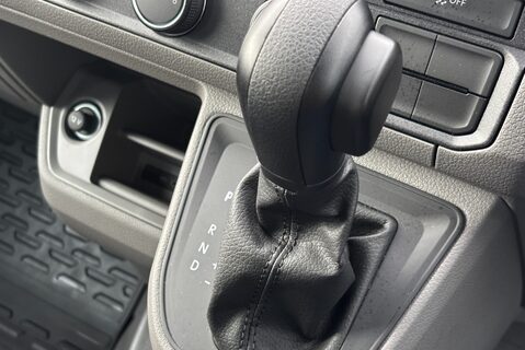 MAN TGE 3.180 DSG 4Motion Crew Cab Tipper - Air Con / LED Headlights 43