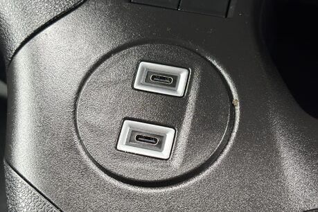 Vauxhall Combo L2H1 2300 Prime XL Factory Fitted Crew Van 32