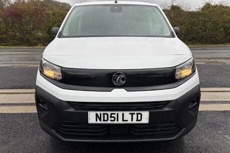 Vauxhall Combo L2H1 2300 Prime XL Factory Fitted Crew Van 12