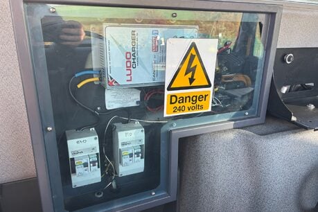 MAN TGA 26.363 6X4 FDLRC Hook Loader - Direct from Fire Service 34